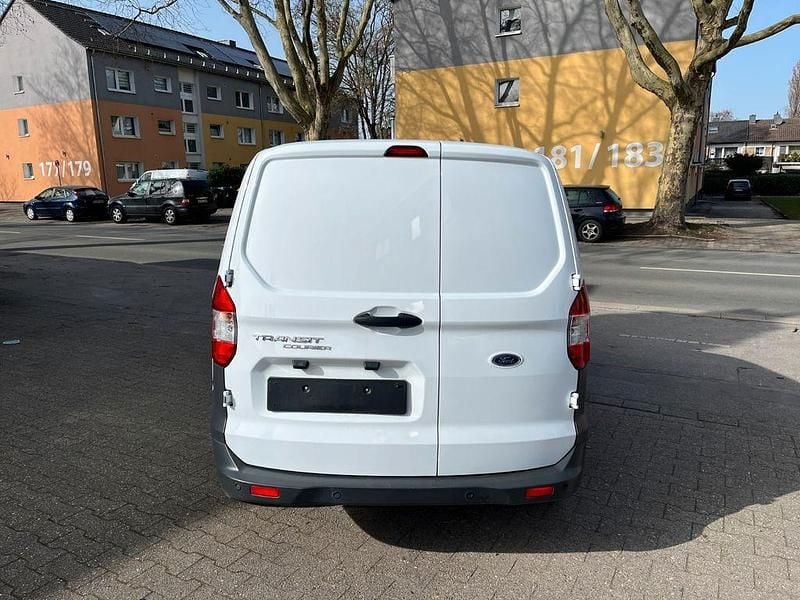 Gebraucht Ford Transit Trend 101 PS (74 kW) 2023 Weiß Van / Kleinbus