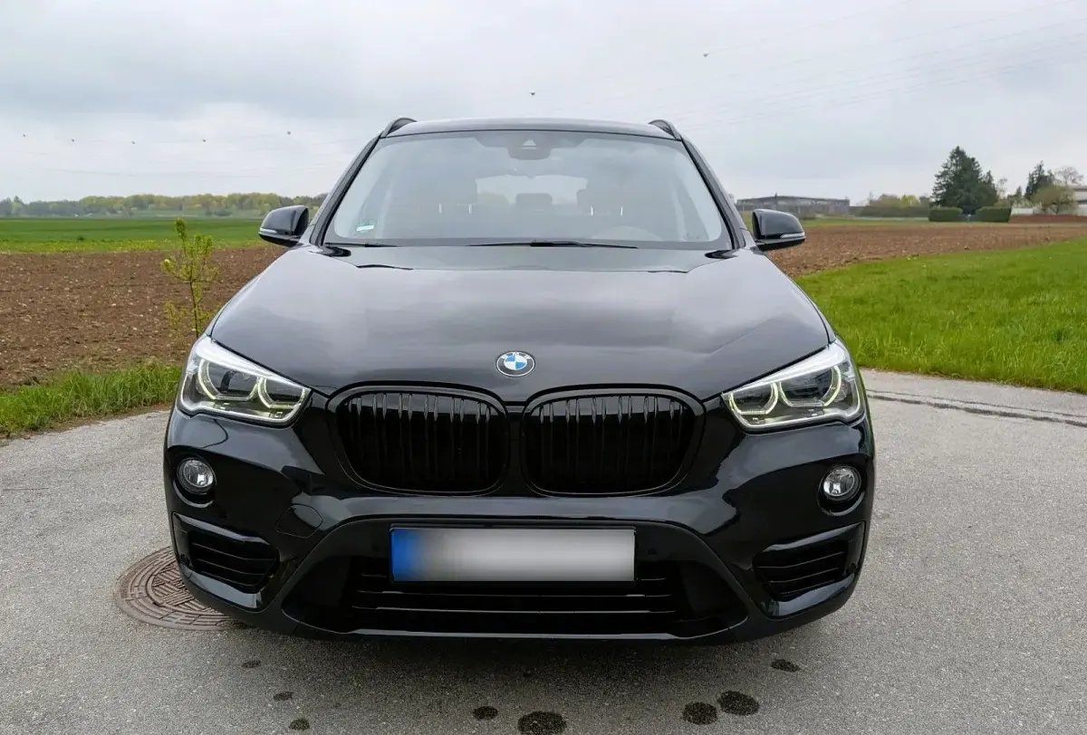 Gebraucht BMW X1 Performance 150 PS (110 kW) 2019 Schwarz SUV