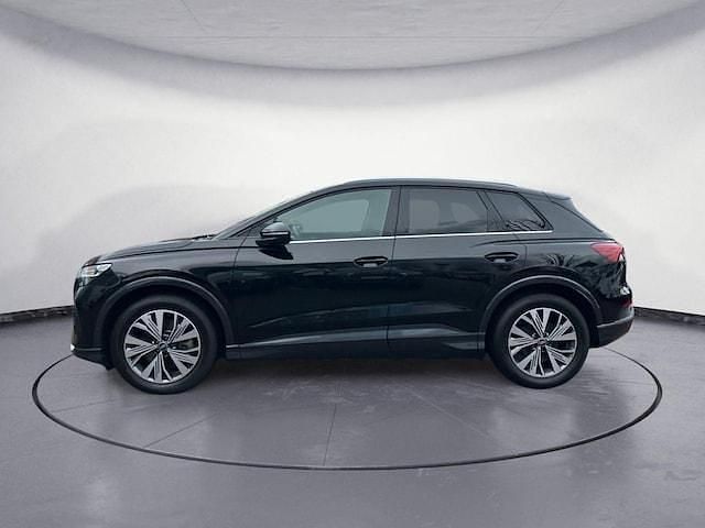 Gebraucht Audi Q4 e-tron Ambiente 150 kW (204 PS) 2023 Schwarz SUV