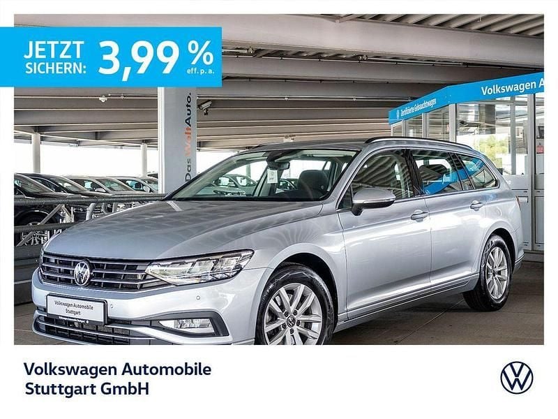 Scale silver metallic Gebraucht 2022 VW Passat Business Kombi | 23.330 € (Superpreis) - Bild 1/4