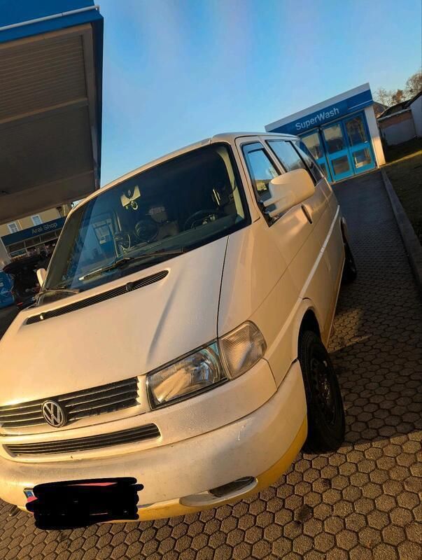 Weiß Gebraucht 1996 VW T4 Van | 7.900 € (Fairer Preis) - Bild 1/4