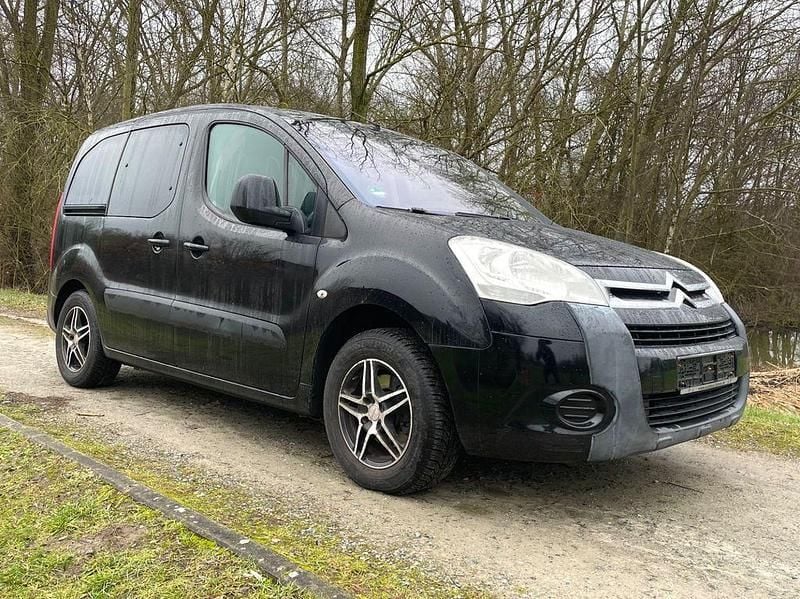 Gebraucht Citroën Berlingo 90 PS (66 kW) 2008 Schwarz Van / Kleinbus