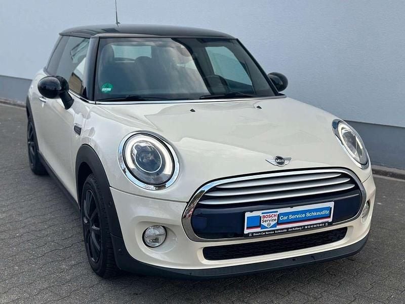 Gebraucht Mini Cooper D 116 PS (85 kW) 2015 Weiß Kleinwagen
