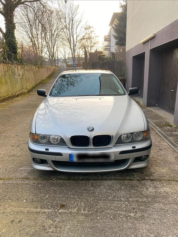 Second-hand BMW 525 163 CP (119 kW) 2003 Argintiu Berlinǎ