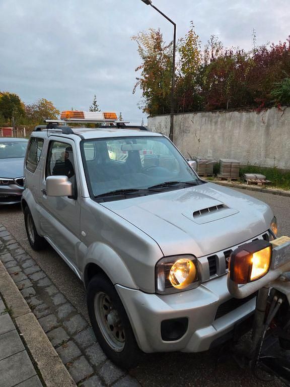 Gebraucht Suzuki Jimny 86 PS (63 kW) 2015 Silber SUV