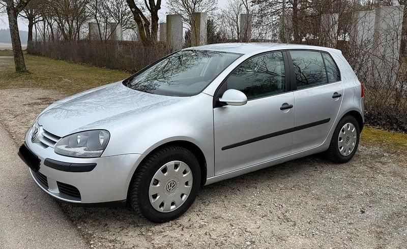Gebraucht VW Golf IV Trendline 75 PS (55 kW) 2003 Silber Limousine
