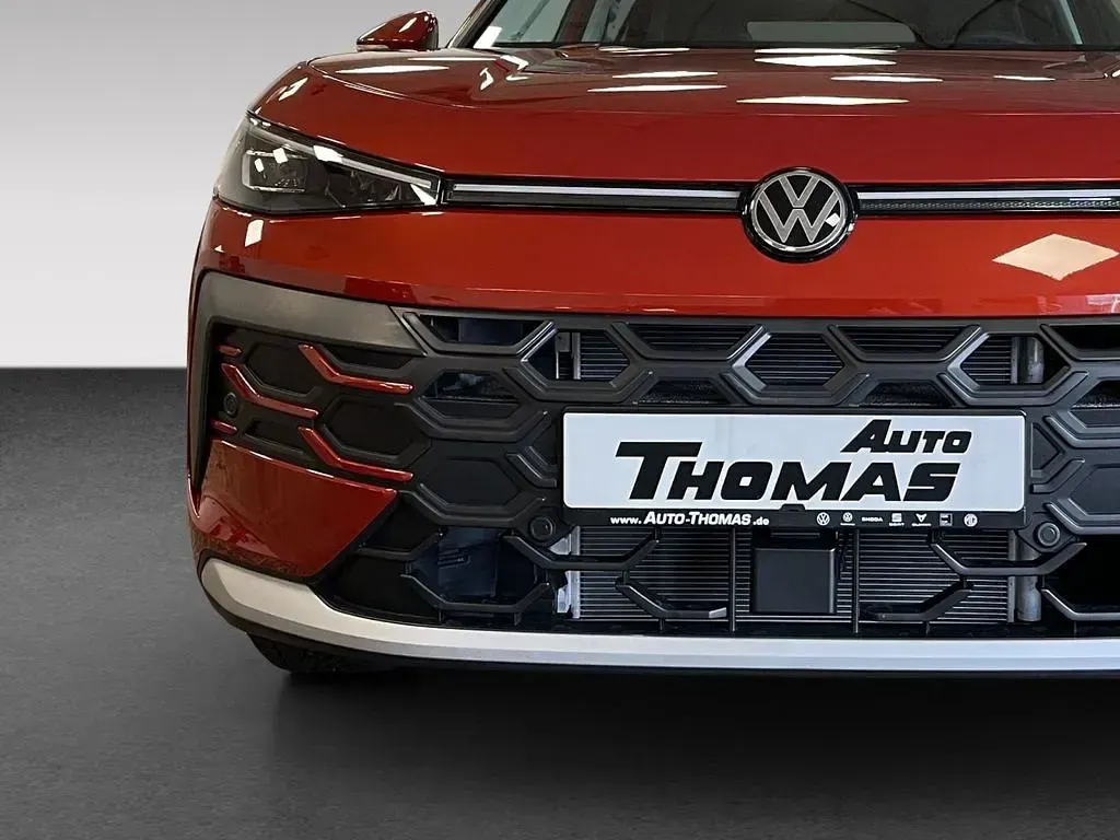 Gebraucht VW T-Roc Style 116 PS (85 kW) 2026 Flame red metallic SUV