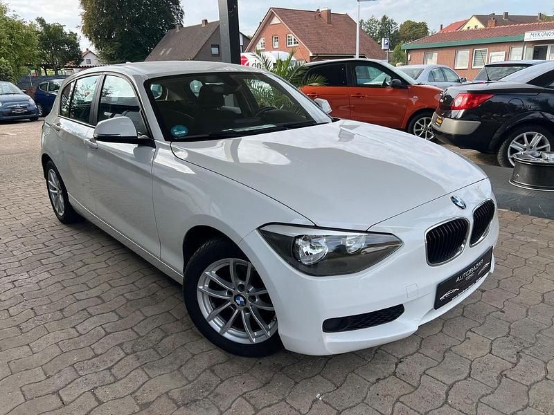Gebraucht BMW 114 Advantage 95 PS (69 kW) 2015 Weiß Kleinwagen