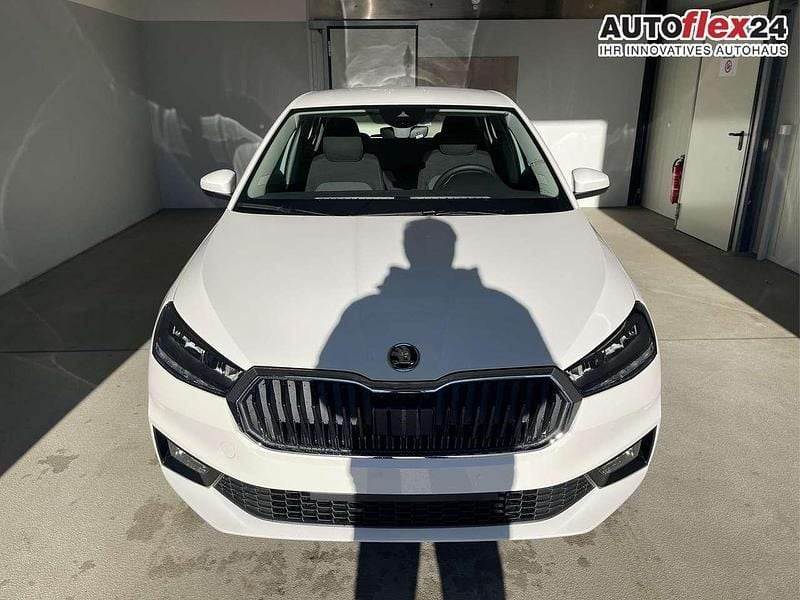 Neu Skoda Fabia Selection 95 PS (69 kW) 2025 [9p9p] candy white Limousine