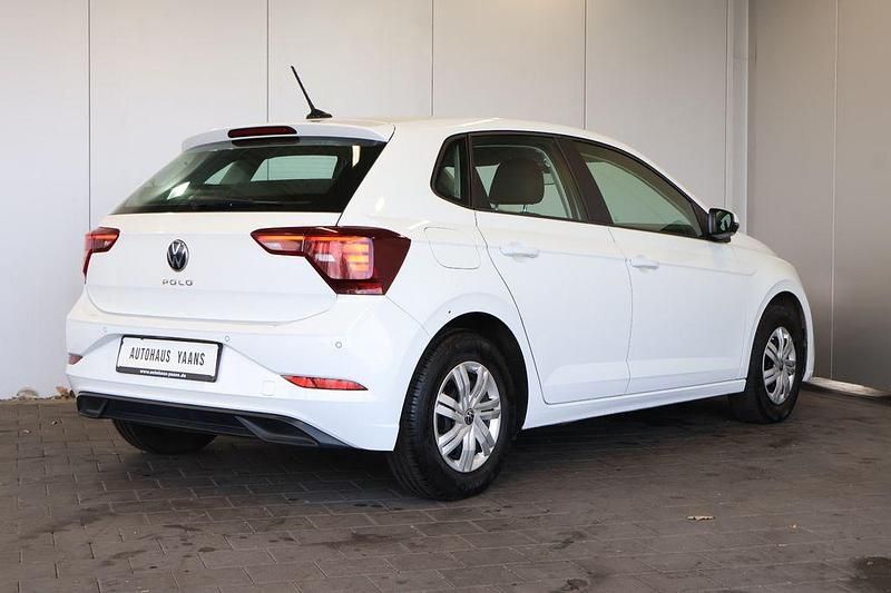 Gebraucht VW Polo 80 PS (58 kW) 2022 Weiß Kleinwagen