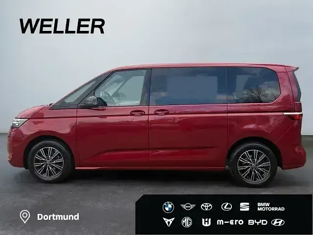 Używany VW Multivan 136 KM (100 kW) 2021 Czerwony Minivan