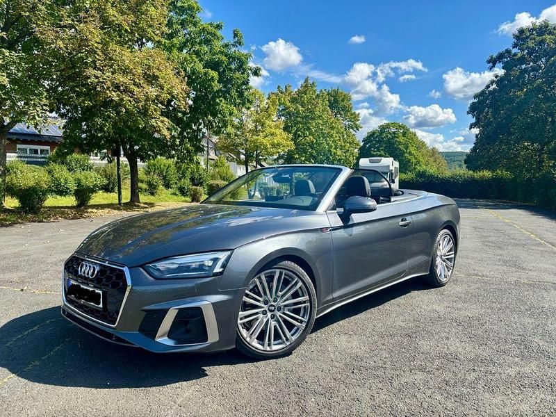 Grau Gebraucht 2020 Audi A5 Cabriolet S-Line Cabrio | 30.500 € (Guter Preis) - Bild 1/4