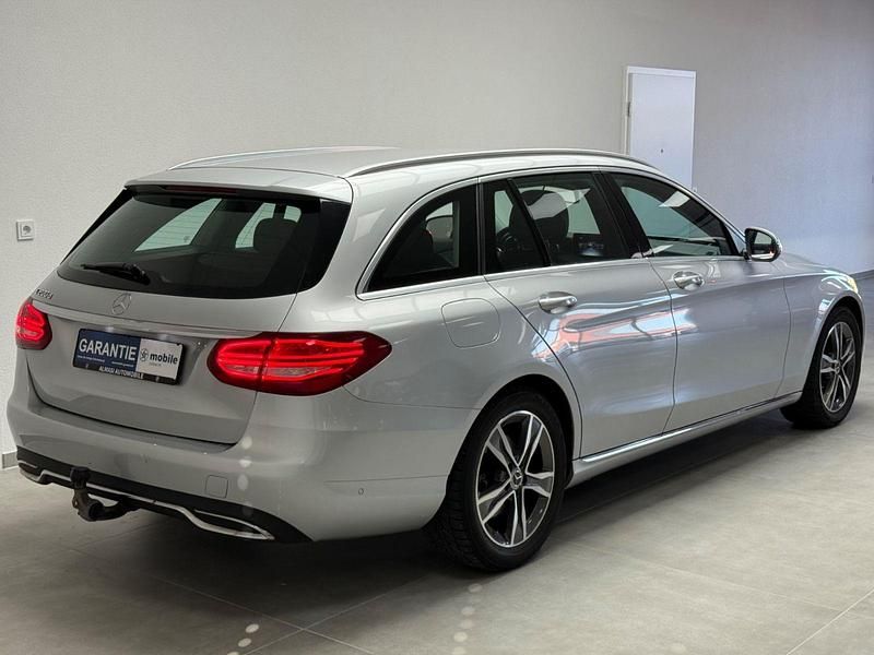 Gebraucht Mercedes C200 136 PS (100 kW) 2017 Silber Kombi