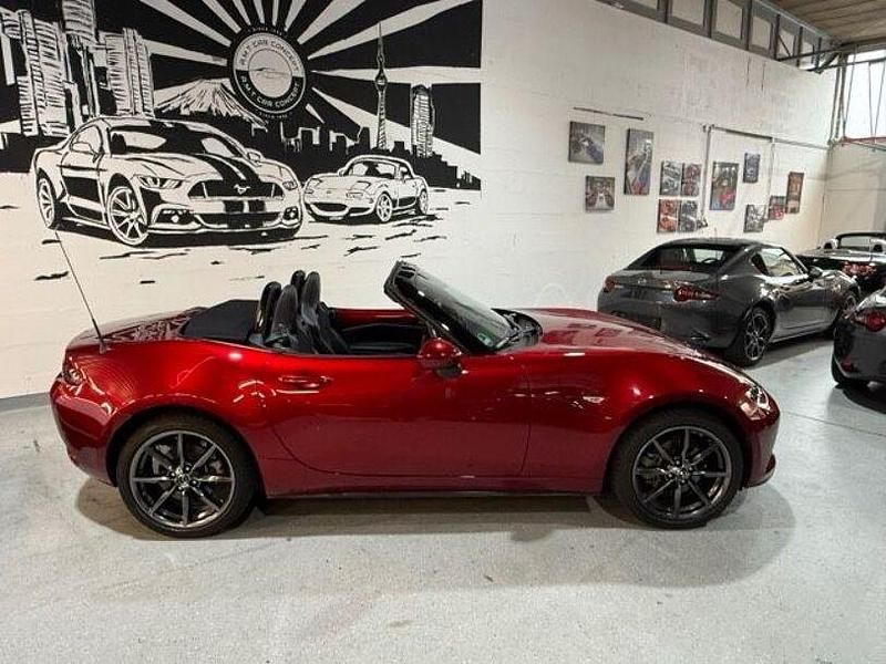 Gebraucht Mazda MX5 Sports-Line 184 PS (135 kW) 2018 Rot Cabrio