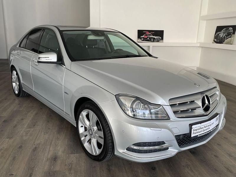 Gebraucht Mercedes C200 184 PS (135 kW) 2011 Silber Limousine