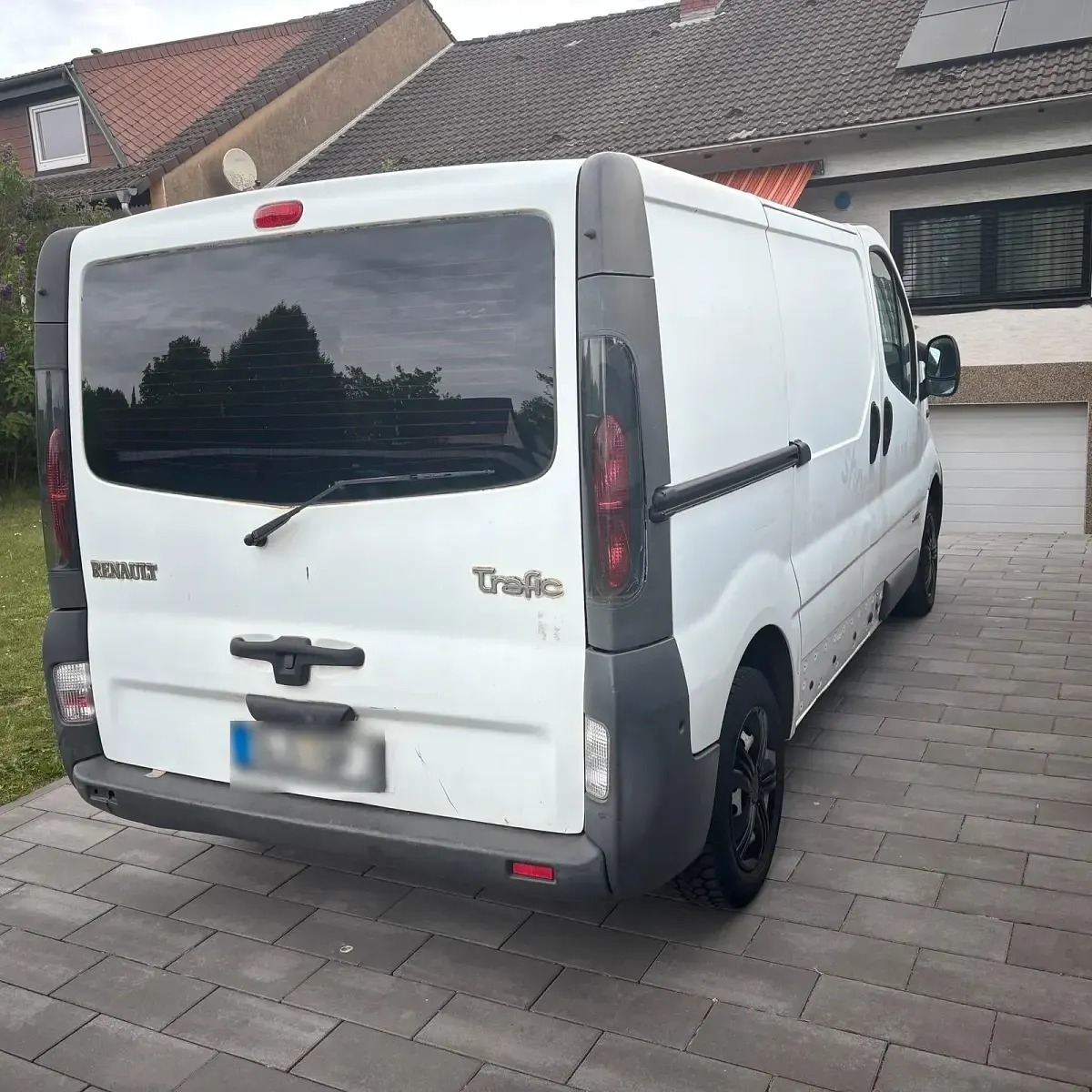 Gebraucht Renault Trafic 100 PS (73 kW) 2003 Weiß Van / Kleinbus