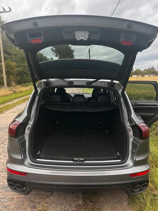 Gebraucht Porsche Cayenne S 283 PS (208 kW) 2016 Grau SUV