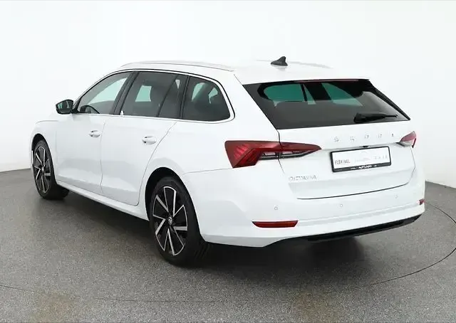 Gebraucht Skoda Octavia Style 150 PS (110 kW) 2020 Weiß Kombi