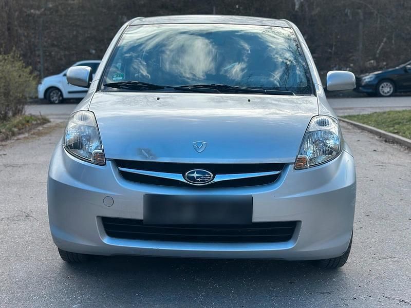 Gebraucht Subaru Justy 69 PS (50 kW) 2010 Silber Kleinwagen