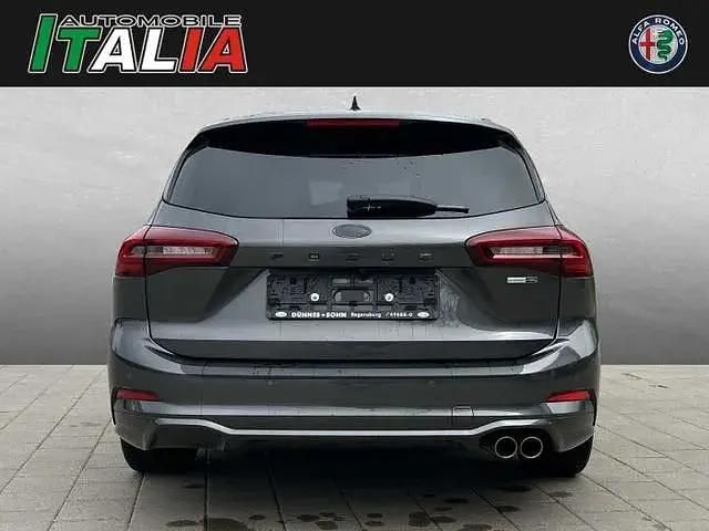 Second-hand Ford Focus ST-Line 2022 Gri Berlinǎ