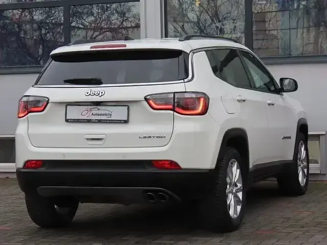 Gebraucht Jeep Compass 150 PS (110 kW) 2021 Weiß SUV