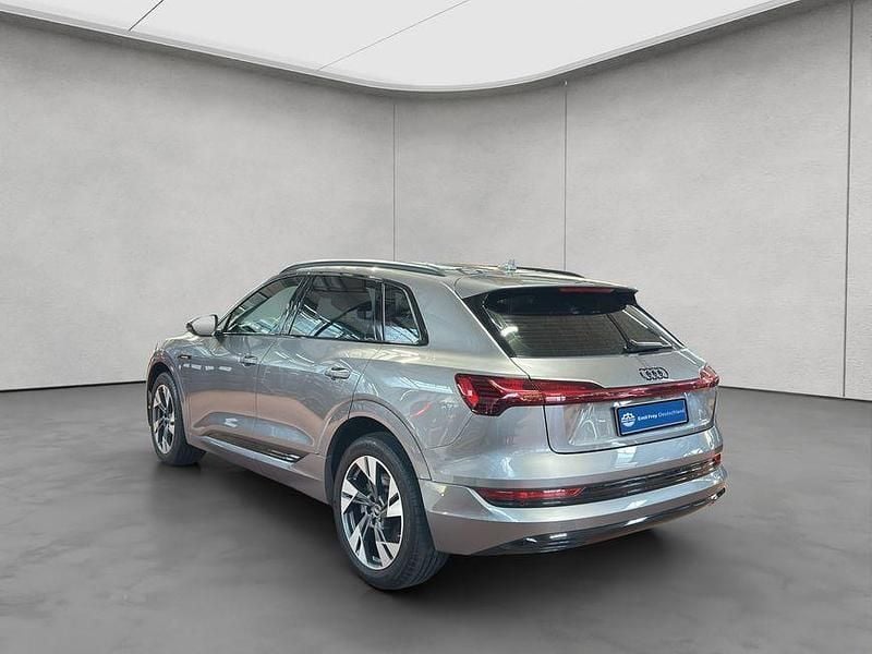 Second-hand Audi e-tron Advanced 300 kW (408 CP) 2021 Gri SUV