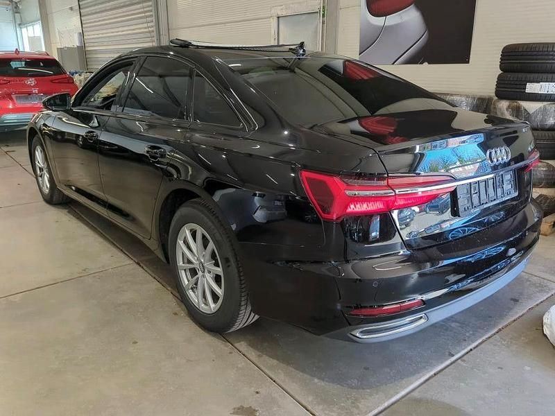 Używany Audi A6 Advanced 204 KM (150 kW) 2020 Czarny Sedan/Limuzyna
