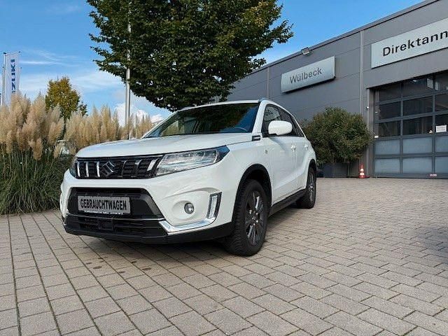 Weiß Gebraucht 2021 Suzuki Vitara Comfort SUV | 15.290 € (Guter Preis) - Bild 1/4