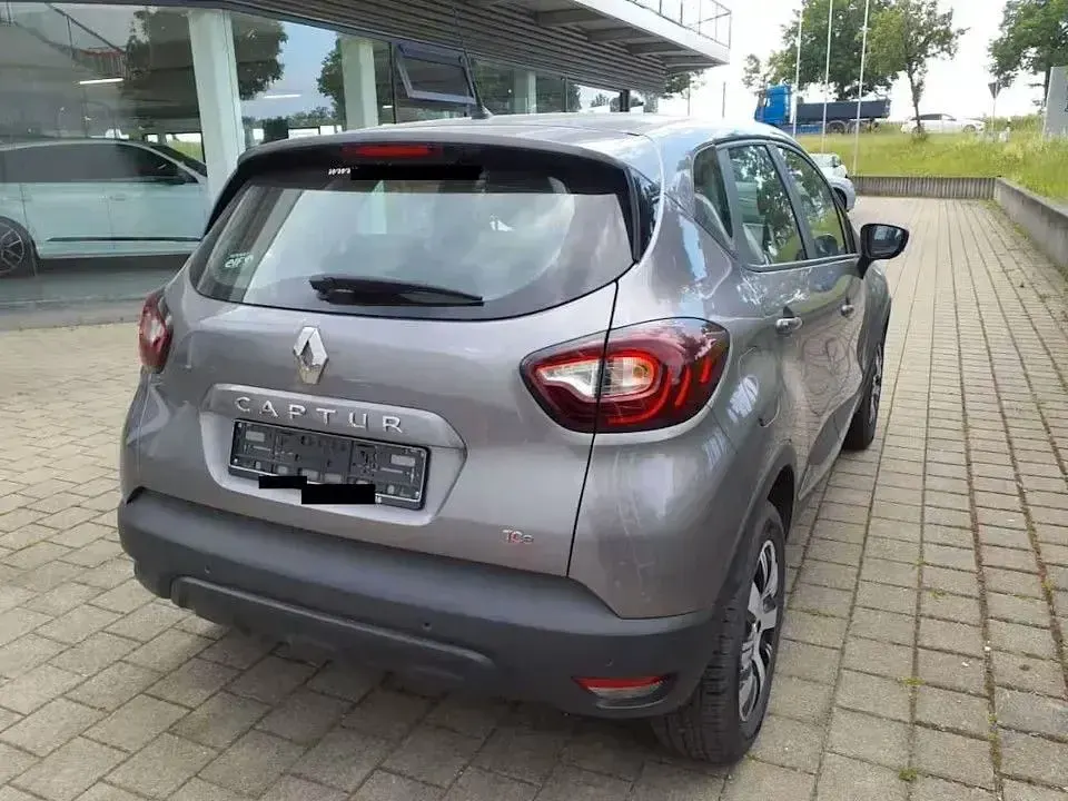 Gebraucht Renault Captur Experience 90 PS (66 kW) 2018 Grau SUV