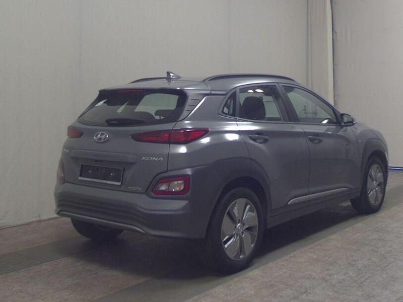 Gebraucht Hyundai Kona 100 kW (136 PS) 2020 Grau SUV