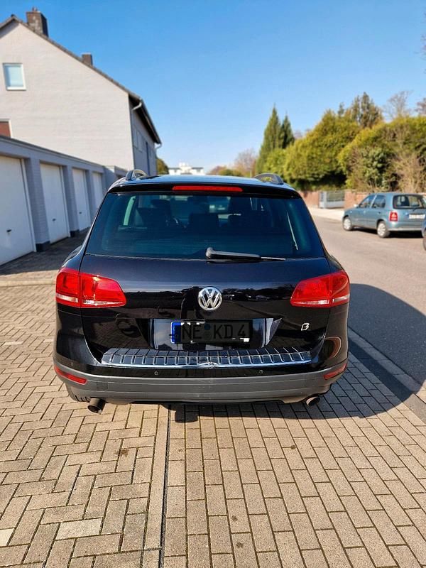 Gebraucht VW Touareg 204 PS (150 kW) 2015 Schwarz SUV