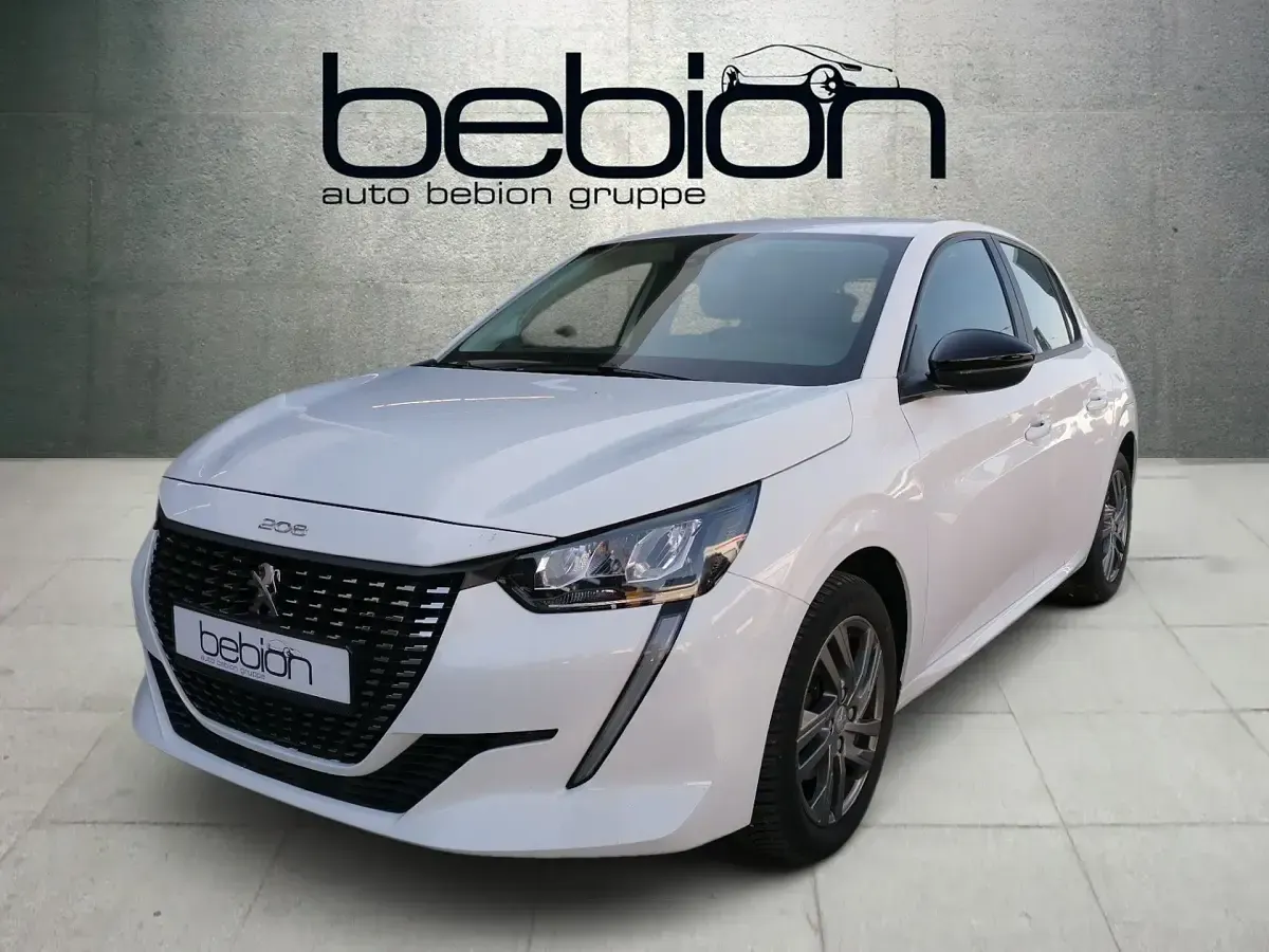 Gebraucht Peugeot 208 Active 101 PS (74 kW) 2022 Kleinwagen