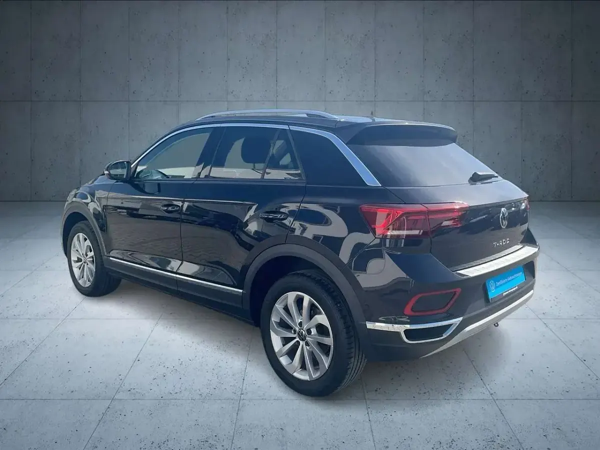 Gebraucht VW T-Roc Style 150 PS (110 kW) 2023 Deep black perleffekt SUV