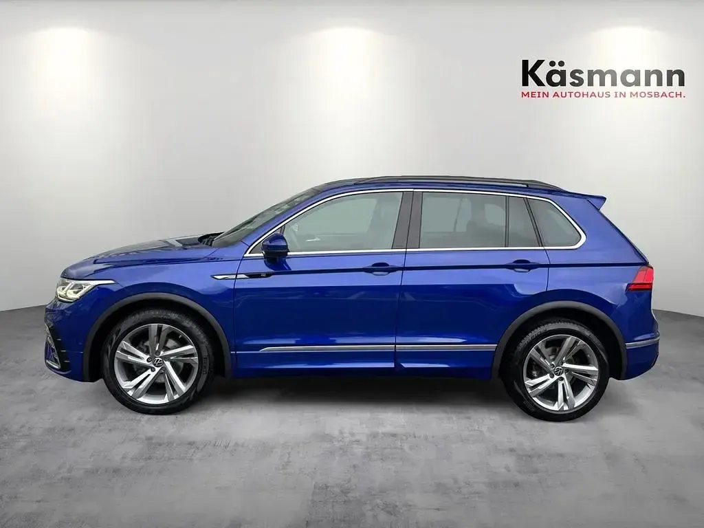 Gebraucht VW Tiguan R-line 150 PS (110 kW) 2021 Lapiz blue metallic SUV
