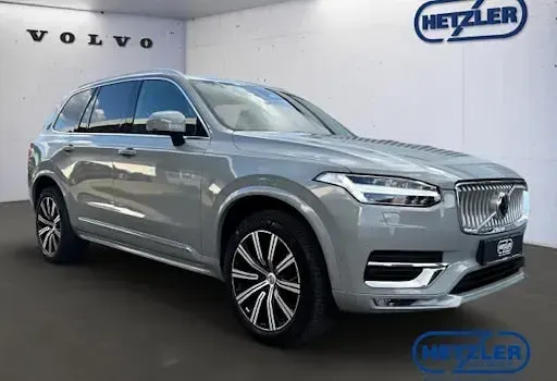 Gebraucht Volvo XC90 Plus 235 PS (172 kW) 2023 Vapour grey / metallic SUV