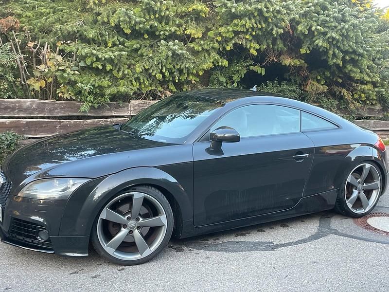 Grau Gebraucht 2012 Audi TT Coupé | 11.500 € (Guter Preis) - Bild 1/4