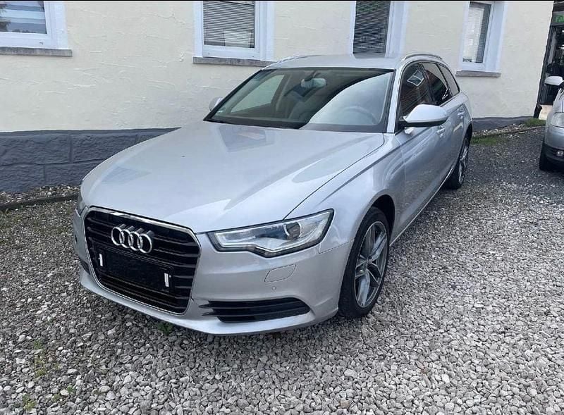 Silber Gebraucht 2012 Audi A6 Comfort Kombi | 7.999 € (Superpreis) - Bild 1/4