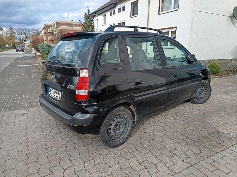 Gebraucht Hyundai Matrix Comfort 103 PS (75 kW) 2009 Schwarz Van / Kleinbus