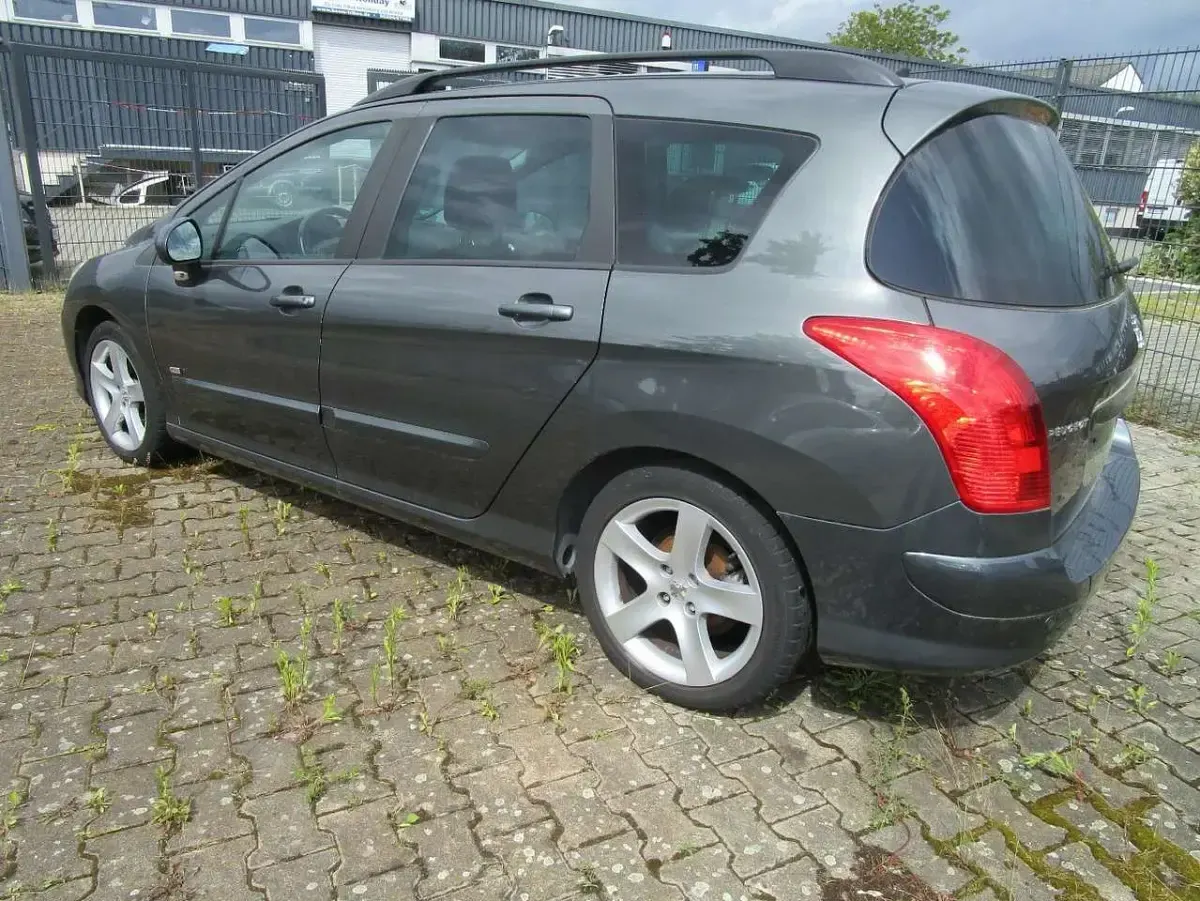 Gebraucht Peugeot 308 Style 114 PS (83 kW) 2014 Anthrazit Kombi