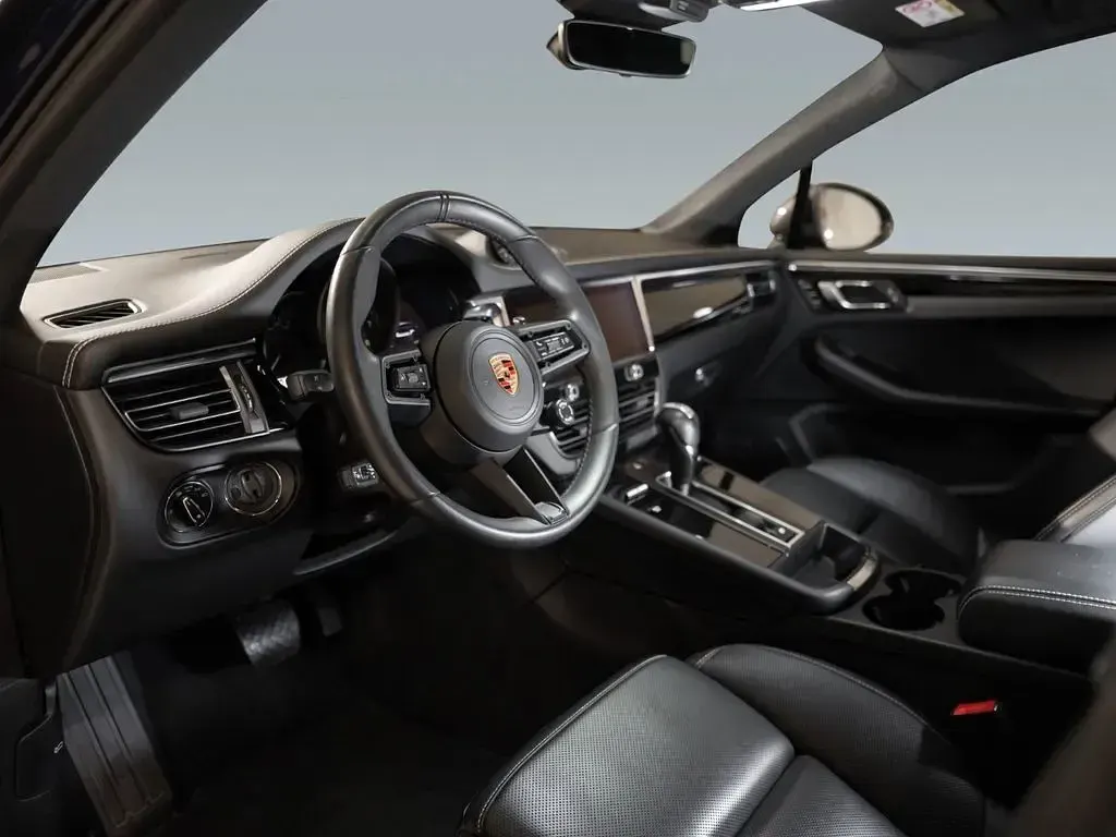 Gebraucht Porsche Macan T 265 PS (194 kW) 2023 Blau SUV