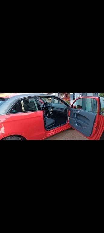 Gebraucht Audi A1 95 PS (69 kW) 2015 Rot Kleinwagen