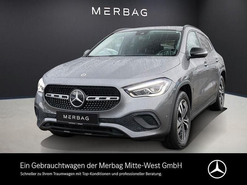 Metalliclack mountaingrau Gebraucht 2021 Mercedes GLA250 SUV | 33.290 € (Fairer Preis) - Bild 1/4