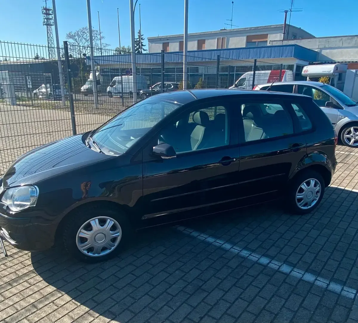 Gebraucht VW Polo 80 PS (58 kW) 2008 Schwarz Kleinwagen