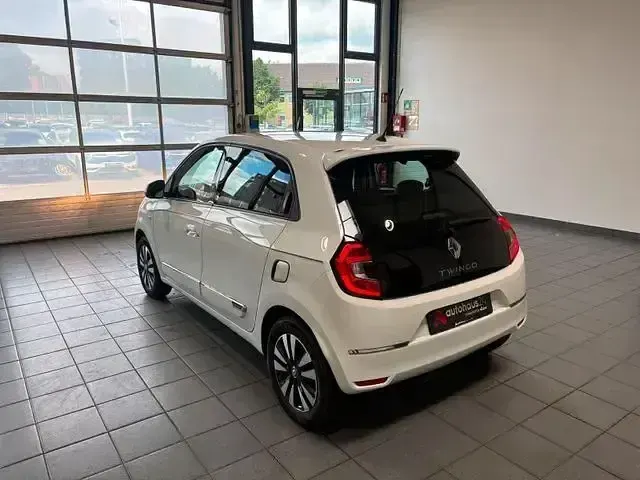 Gebraucht Renault Twingo SE 65 PS (47 kW) 2022 Weiß Kleinwagen