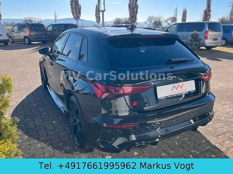 Gebraucht Audi RS3 Ambiente 400 PS (294 kW) 2024 Schwarz Limousine