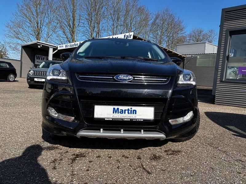 Gebraucht Ford Kuga Individual 150 PS (110 kW) 2014 Schwarz SUV