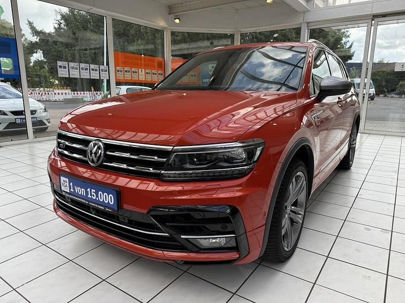 Orange metallic Gebraucht 2020 VW Tiguan Allspace Highline SUV | 34.060 € (Fairer Preis) - Bild 1/4