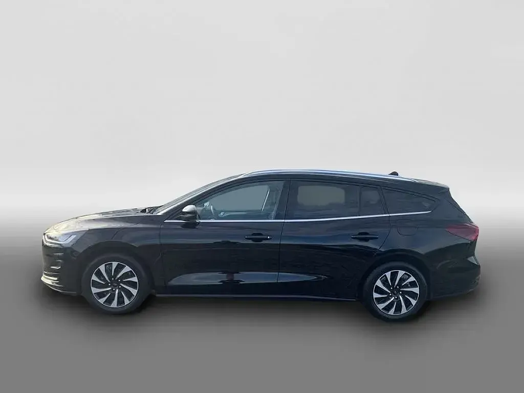 Gebraucht Ford Focus Titanium 125 PS (91 kW) 2024 Schwarz