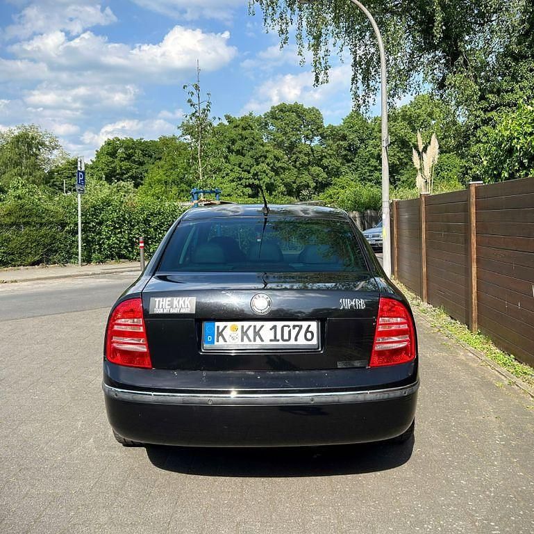 Gebraucht Skoda Superb 193 PS (141 kW) 2005 Schwarz Limousine