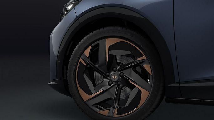 Neu Cupra Tavascan Endurance 210 kW (286 PS) 2026 Blau SUV